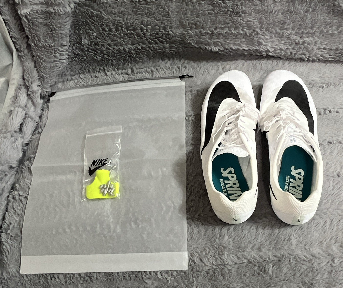 Nike Zoom Rival Sprint White Bright Spruce Vapor Green Black with bag and spikes