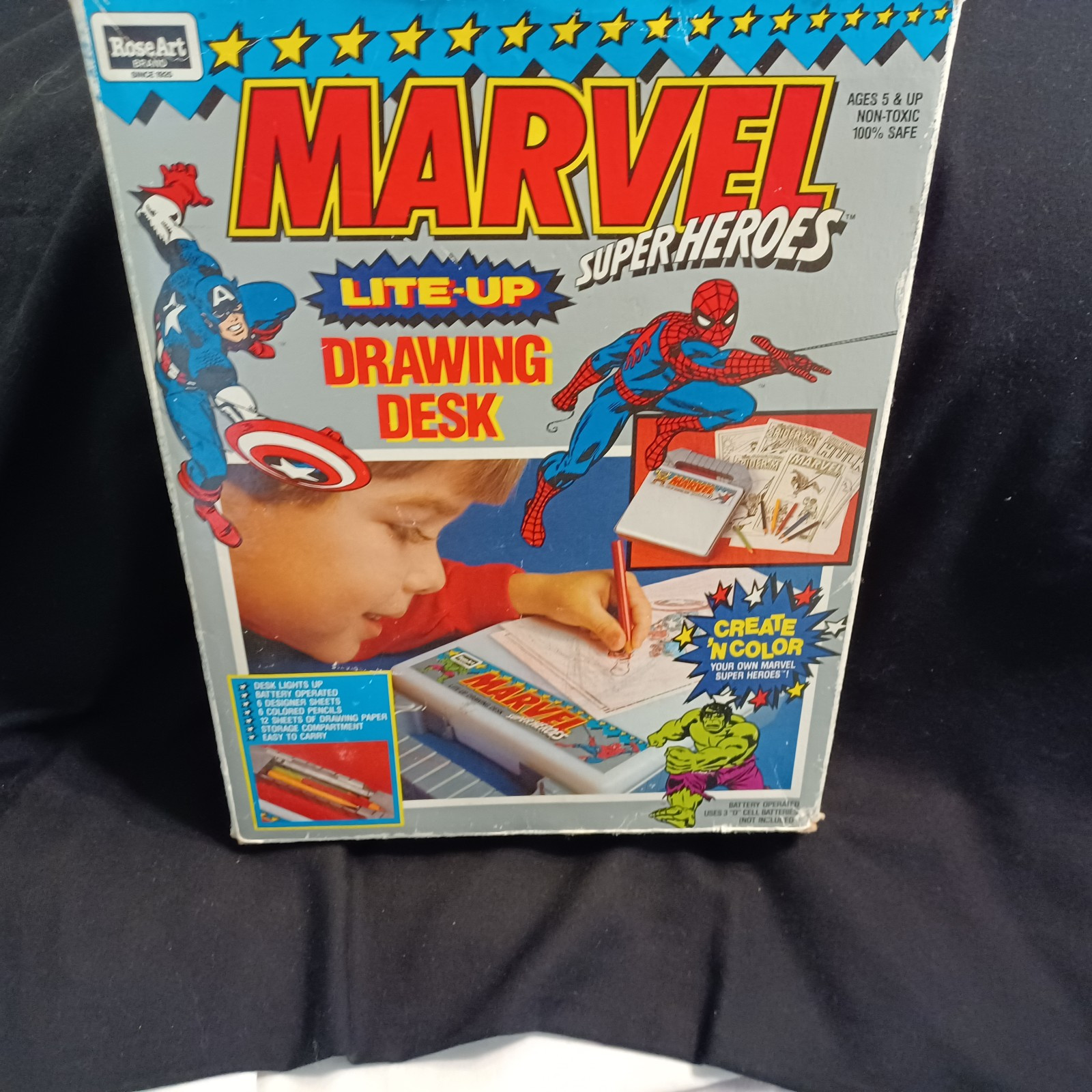 = ROSE ART TOYS MARVEL  SUPER HEROES LITE UP  DRAWING DESK W/ BOX