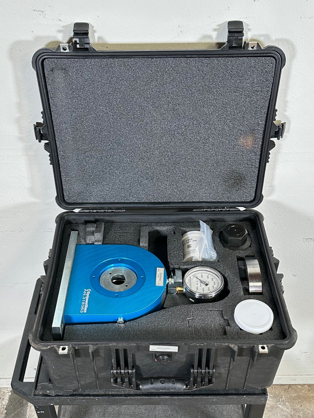 Skidmore Wilhelm Model H Bolt Tension Calibrator 170,000 lbs