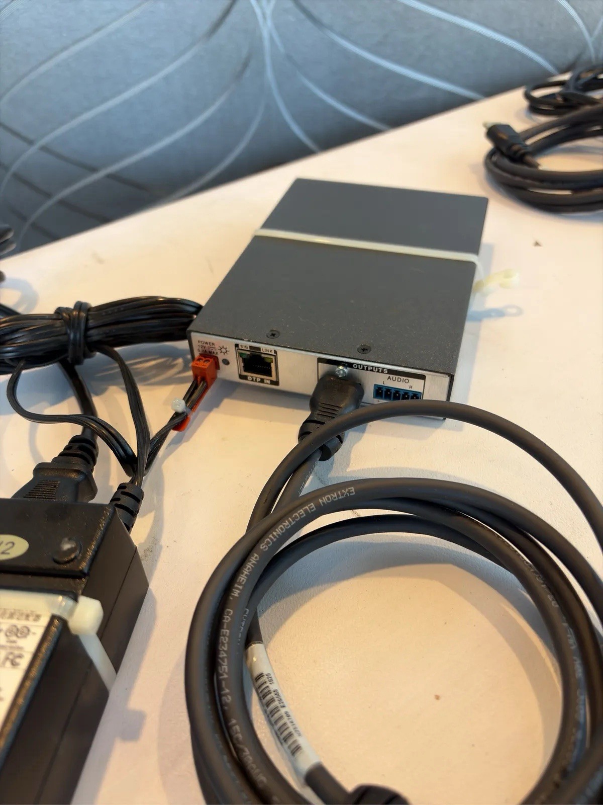 Extron DTP HDMI 330 TX Cable Receiver with Power Adapter
