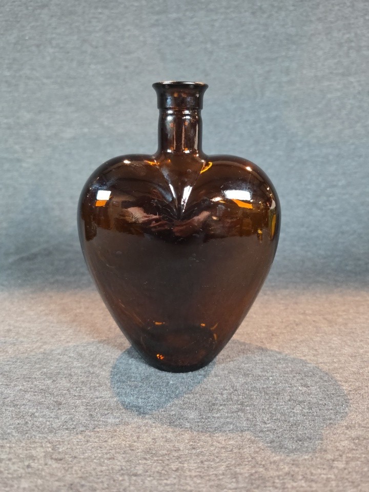Vintage Paul Masson 8" Amber Brown Glass Heart Shaped Bottle Decanter