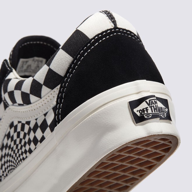 Vans Radial Checkerboard MTE Old Skool Skate Sneakers Black VN000CY2T5O US 4-13