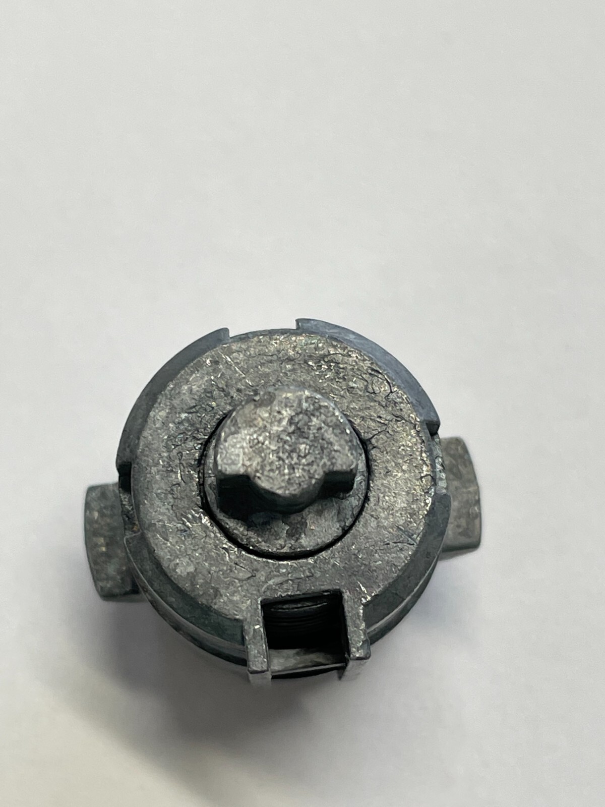 2002 2003 Cadillac Escalade Ignition with 2 door locks and 2 Keys-NEW