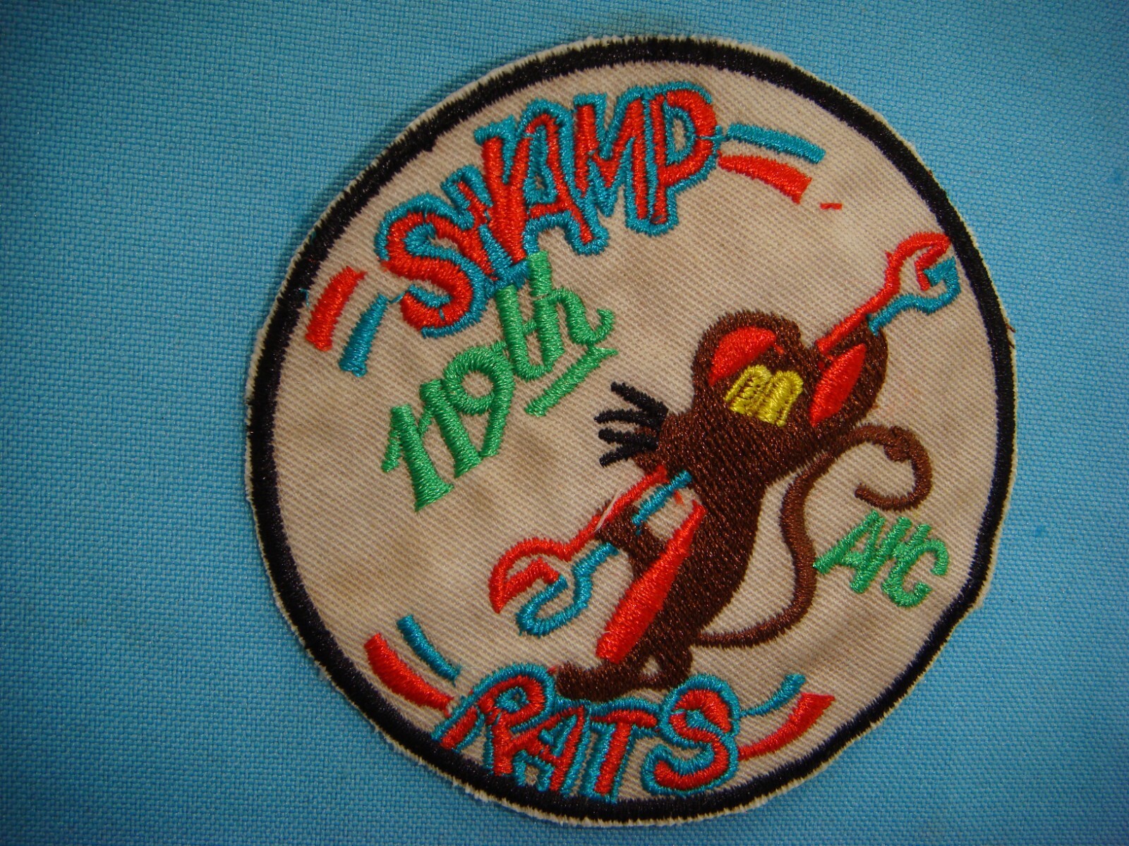 VIETNAM WAR PATCH, US 119th ASSAULT HELICOPTER COMPANY MAINTENANCE SWAMP RATS
