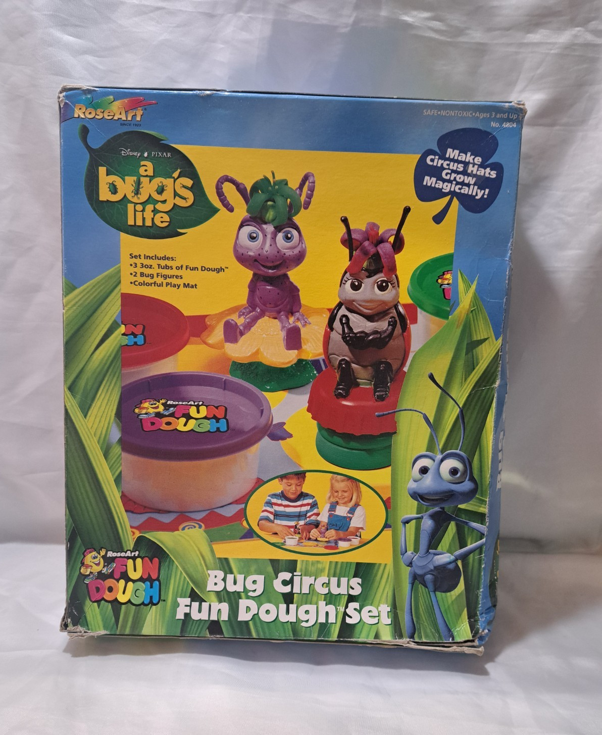 A Bug's Life RoseArt Bug Circus Fun Dough Set NOS Vintage
