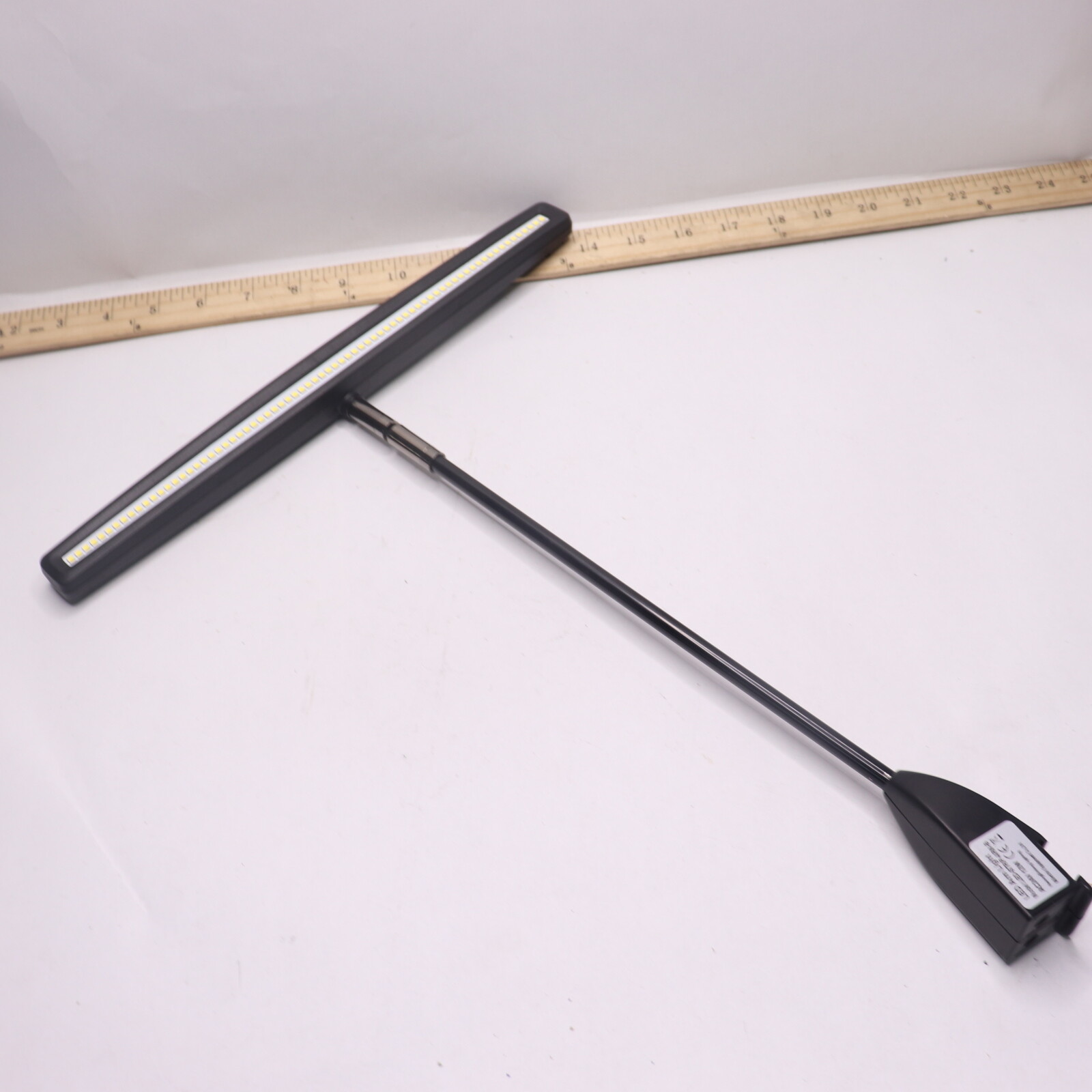 Stand LED Strip Light 1400lm Warm White