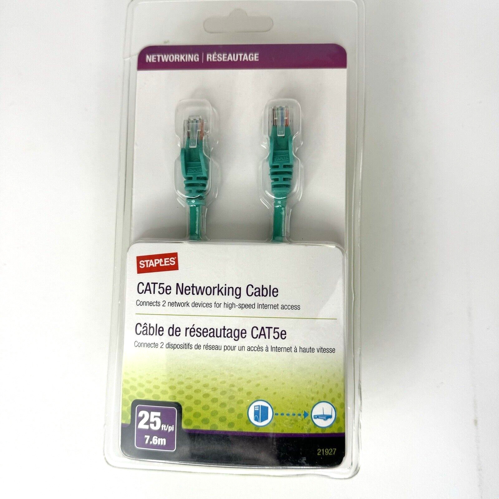 Cat 5e Networking Cable 25 ft / 7.6m Staples Brand NEW