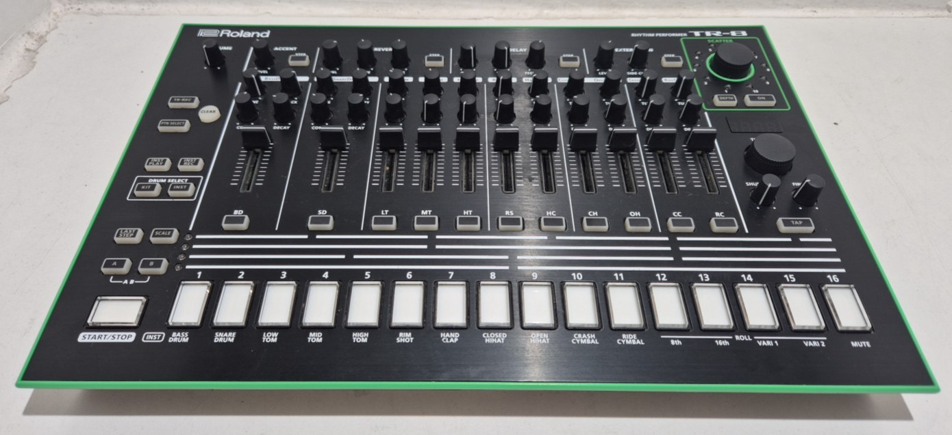 Roland TR-8 Rhythm Performer Drum Machine - Unboxed + Power Supply