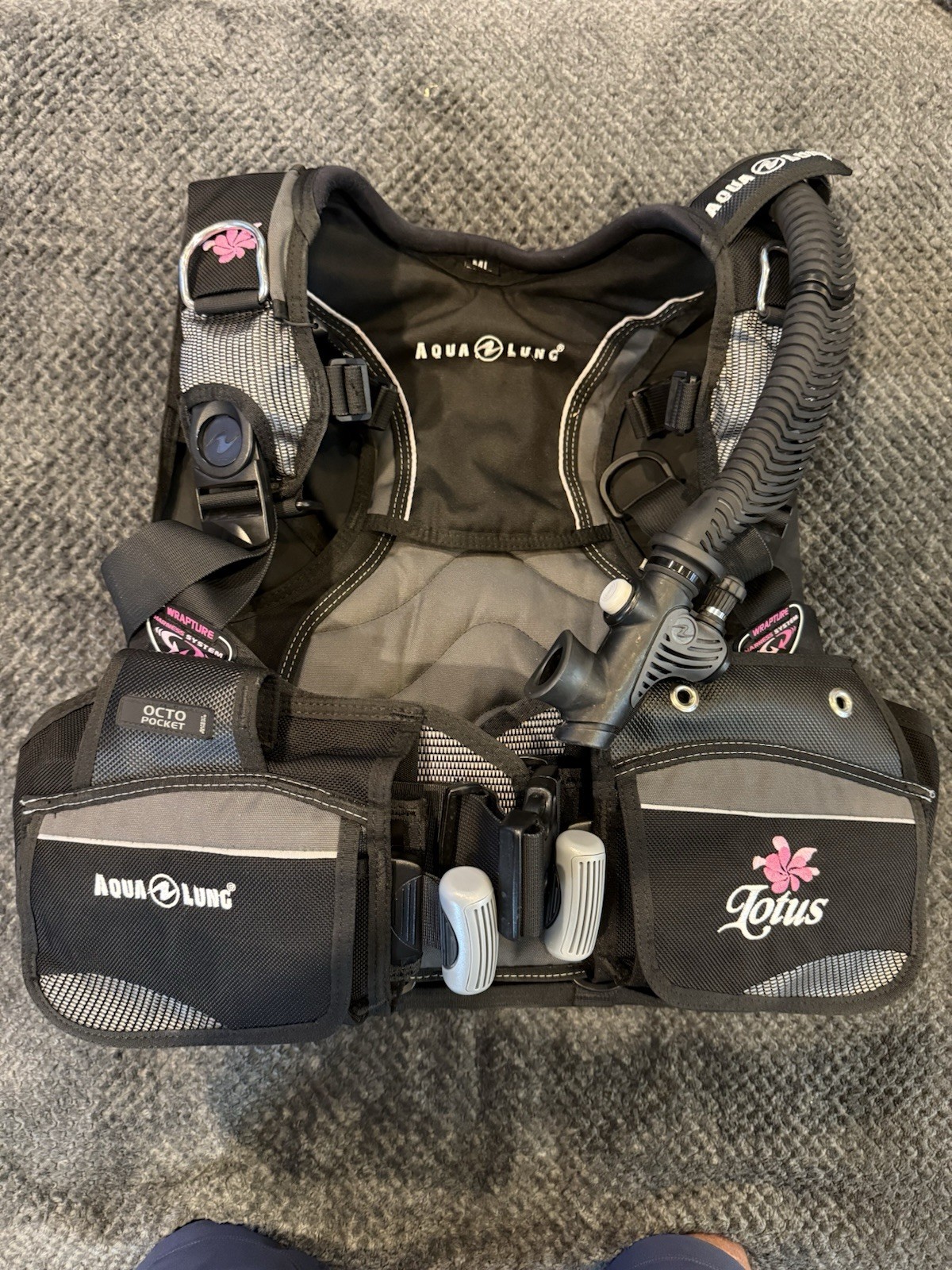 Aqua Lung Lotus i3 Women’s BCD BC Jacket Vest Size ML SureLock Integrated
