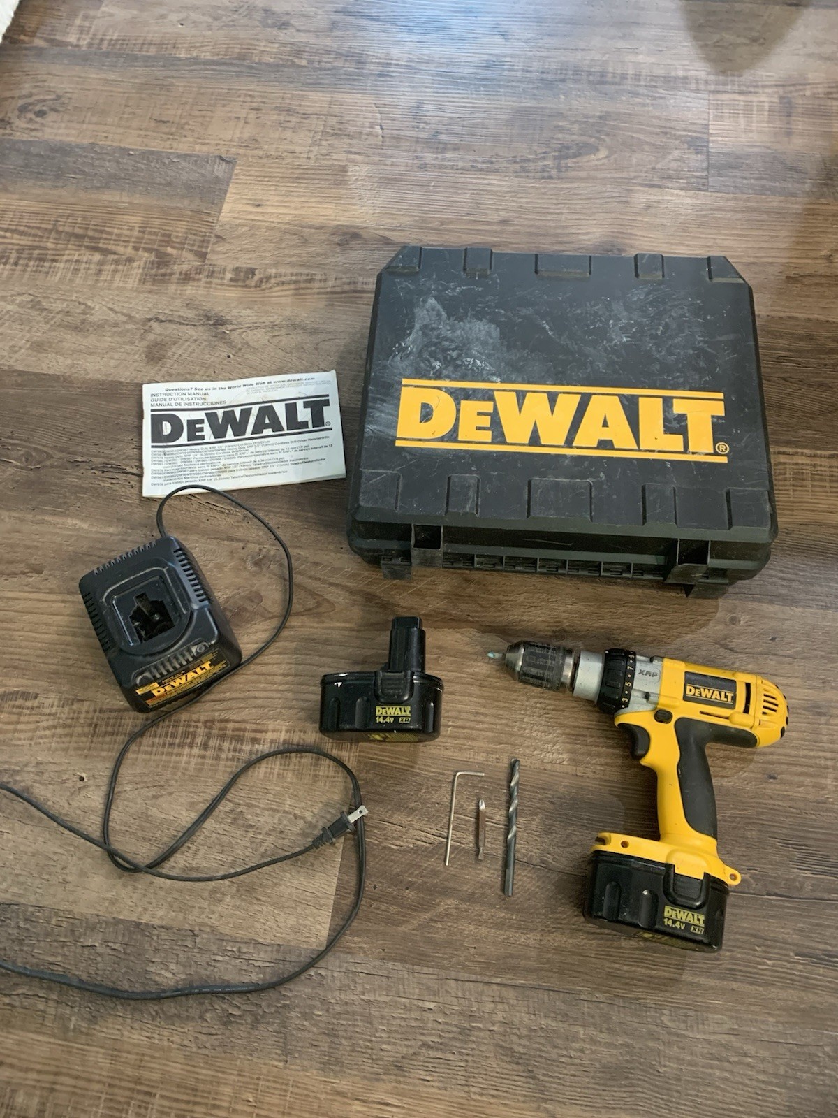 LOT! DeWALT DW983 14.4v Heavy Duty XRP 1/2” Cordless Drill/Driver & 🔋Tested