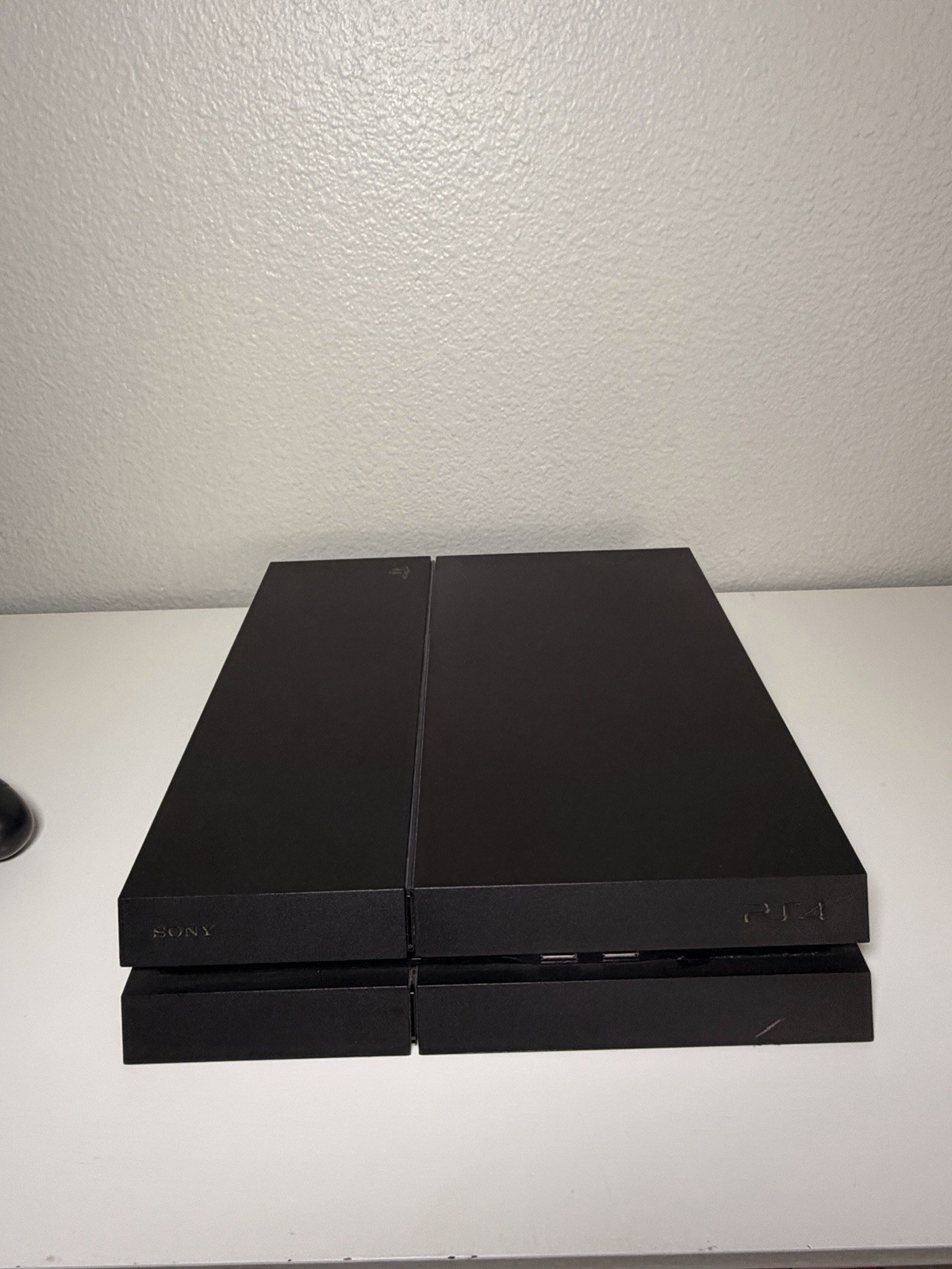 Sony PS4 500GB Black Console Bundle w/ 4 DualShock 4 Controllers Wi-Fi