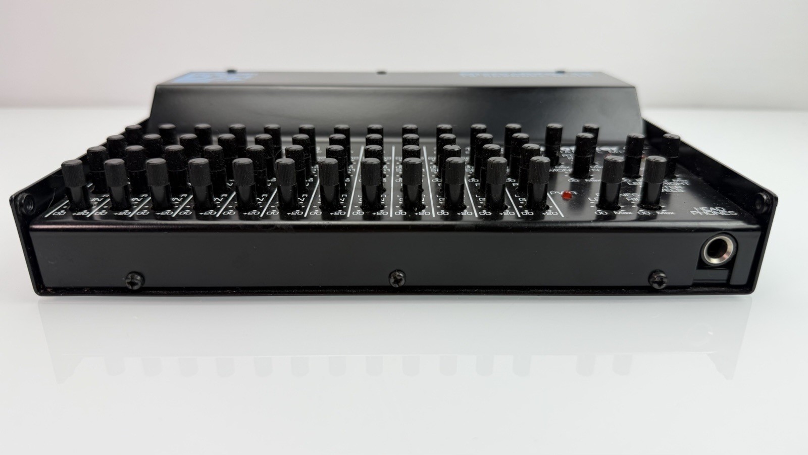 Midiman MicroMixer 18 - 18 Channel Mixer