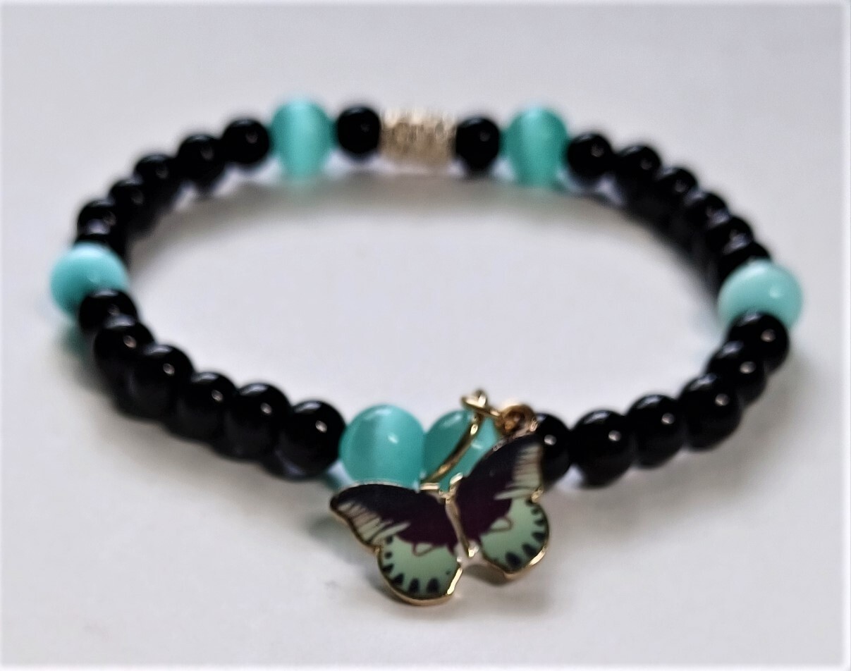 Elegant Beaded Butterfly Charm Bracelet-Black and Green