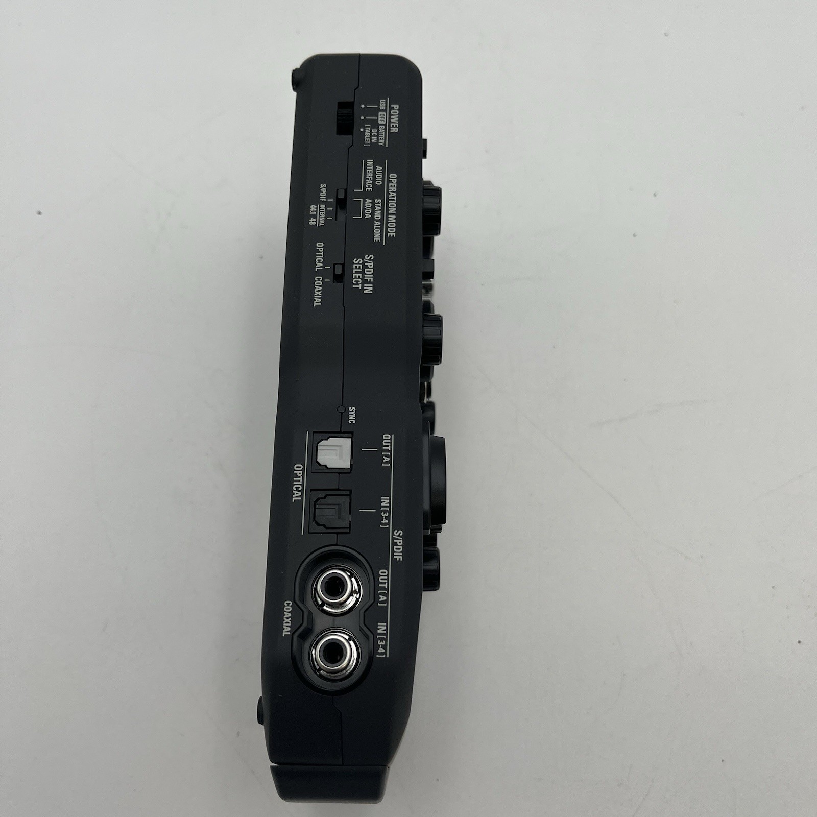 Zoom U-44 Compact 4-In/4-Out Handheld Audio Interface