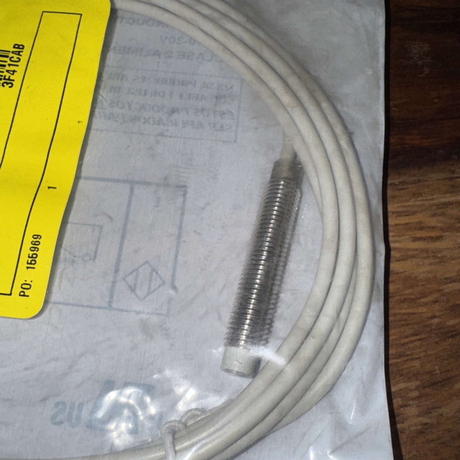 AUTOMATION DIRECT AE1-AP-4A INDUCTIVE PROXIMITY SWITCH, NEW, LO1