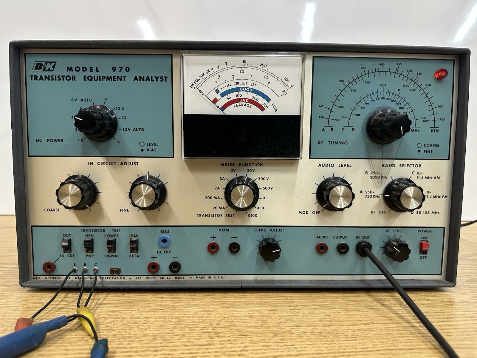 B&k Model 970 Transistor Equipment Analyst **Powers On UNTESTED..