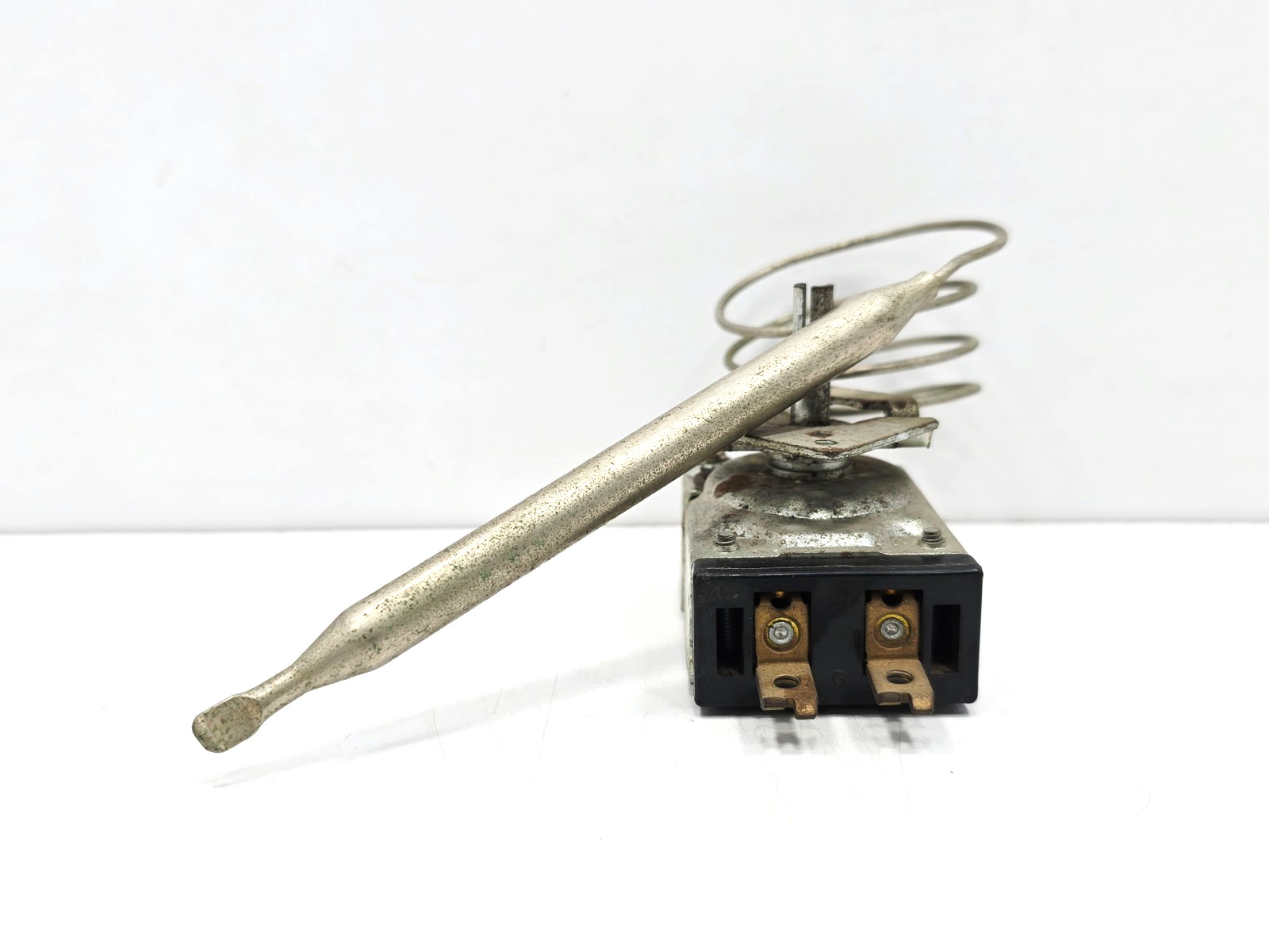 K-947-24 INVENSYS THERMOSTAT