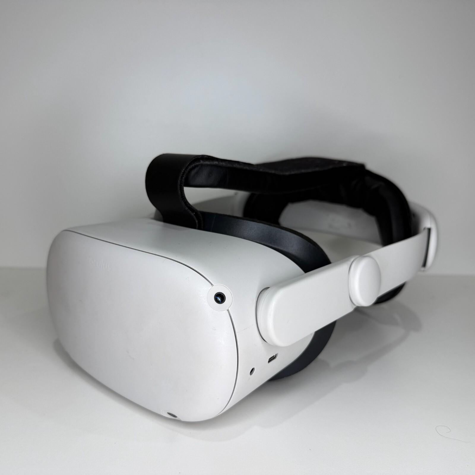 Meta Oculus Quest 2 64GB Virtual Reality Headset w/Controllers & Accessory