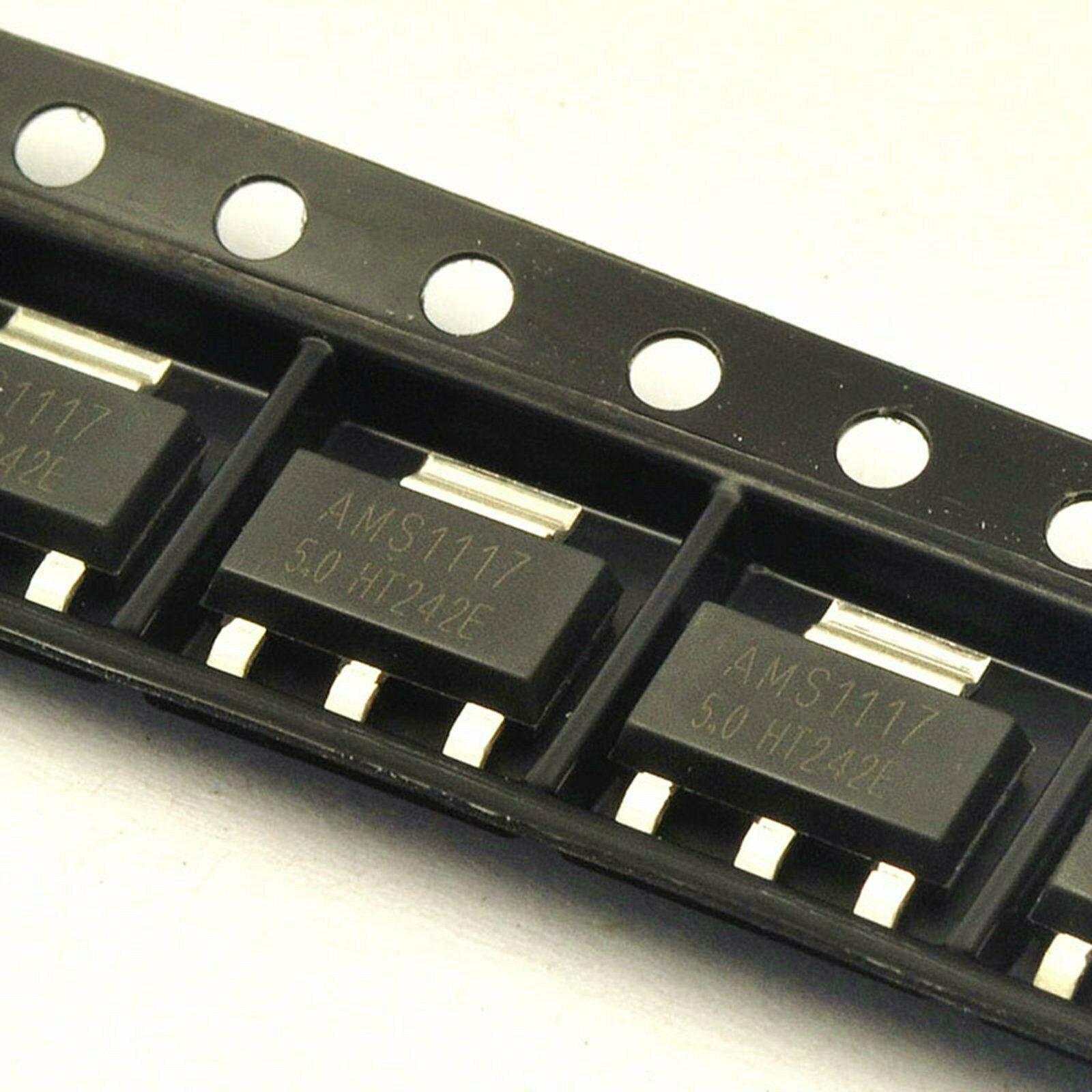 New 10Pcs AMS1117 LM1117 5V 1A SOT-223 LDO Voltage Regulator High Quality