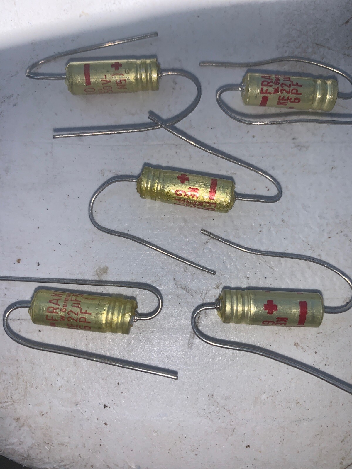 FRAKO 50 Volt KE 22uF Electrolytic Cap’s Axial GPF (M4)Red Mark NOS Qty (5)
