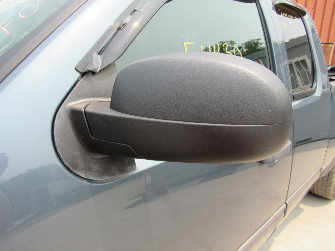 SILVRDO15 2013 Glove Box 1052574