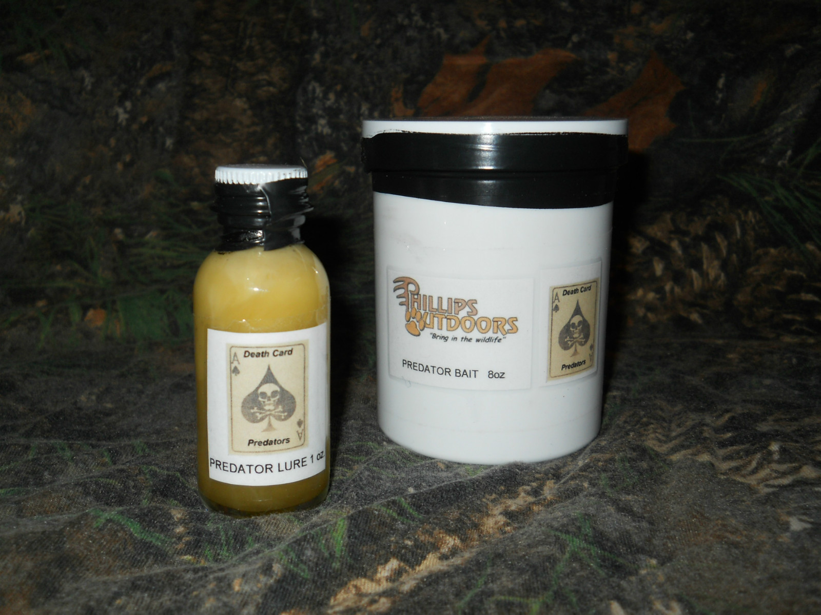 Death Card PREDATOR BAIT & LURE-Trapping and Hunting, Coyote, Bobcat, Fox