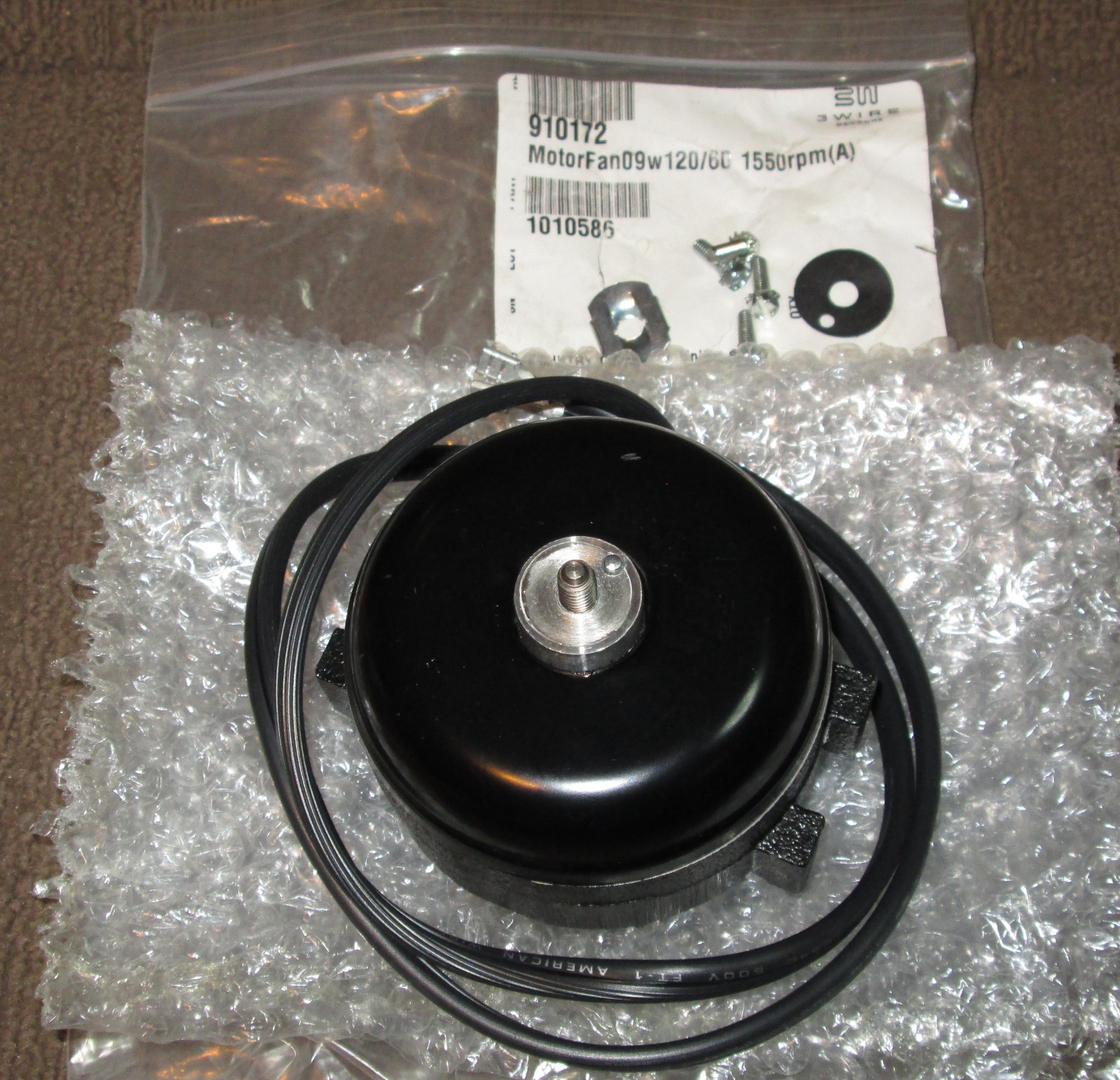 3Wire Refrigeration Motor Fan 09w 120/60 1550rpm P/N: 1010586