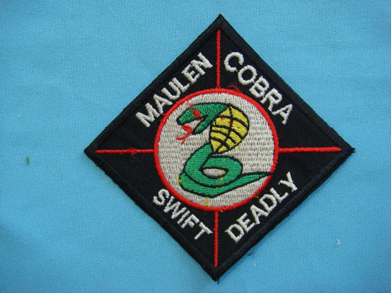 VIETNAM WAR PATCH,  CHARLIE BATTERY 4th BATTALION " MAU LEN - COBRA