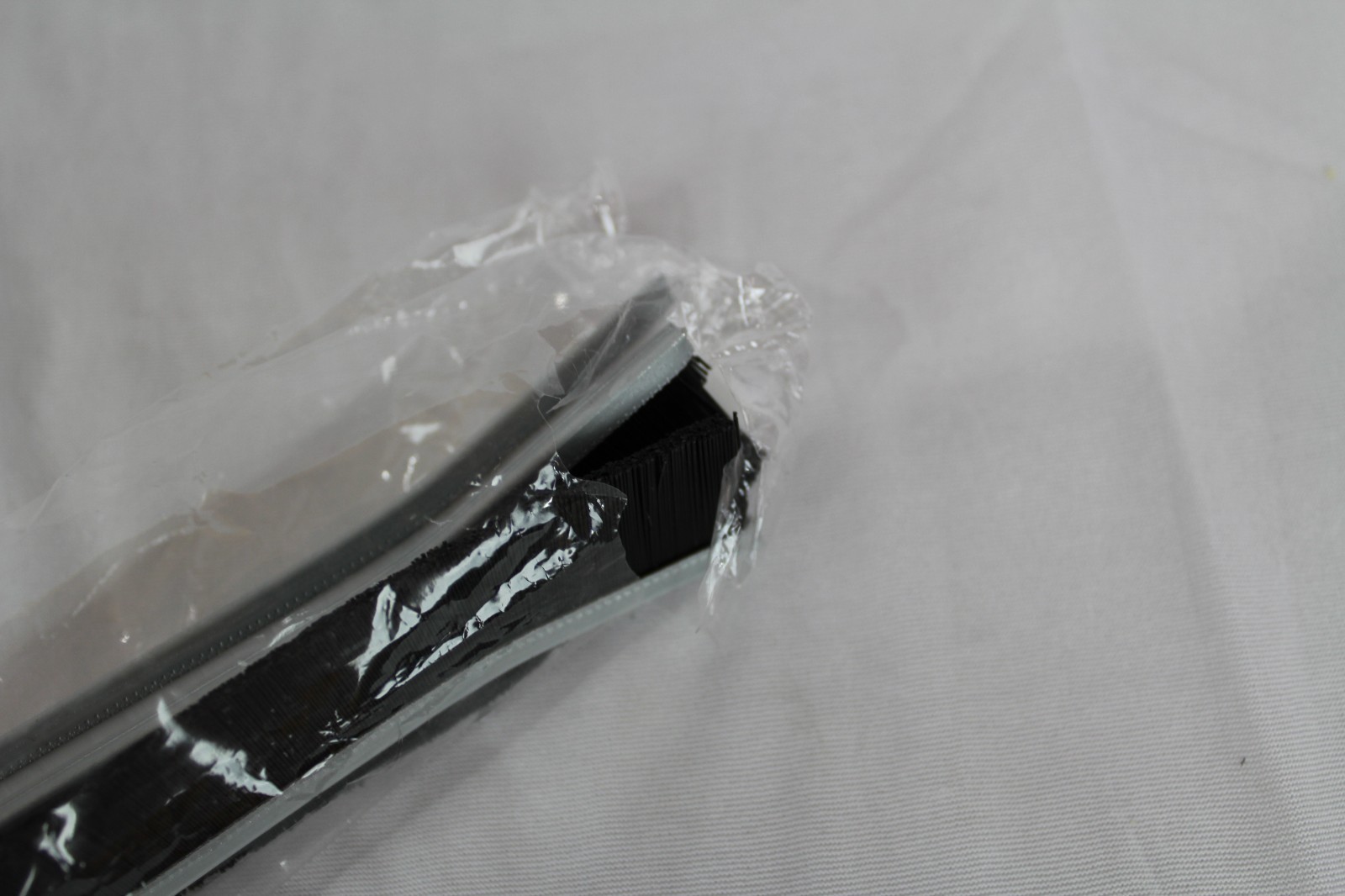 3 Pack Cleaning Brush - Hard Bristle Crevice Black And White