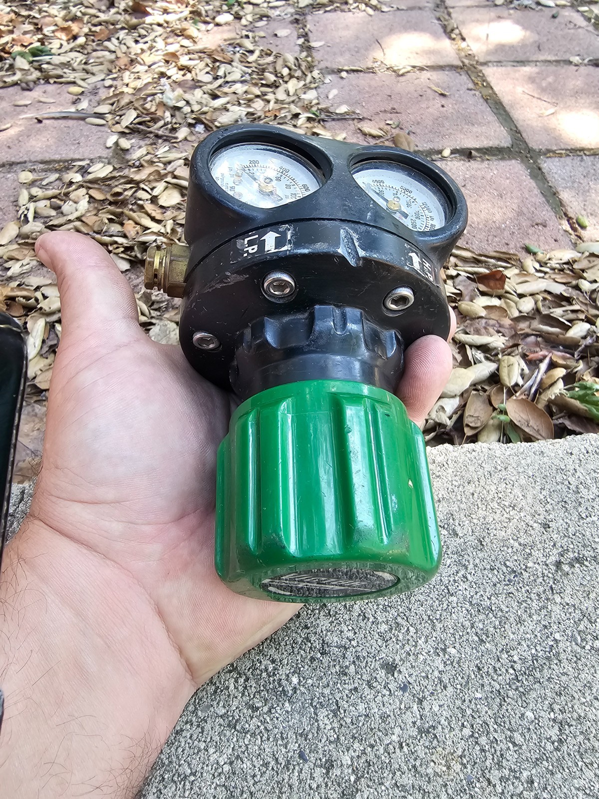 Victor ESS4-125-540 High Capacity Welding Oxygen Regulator - Works Great