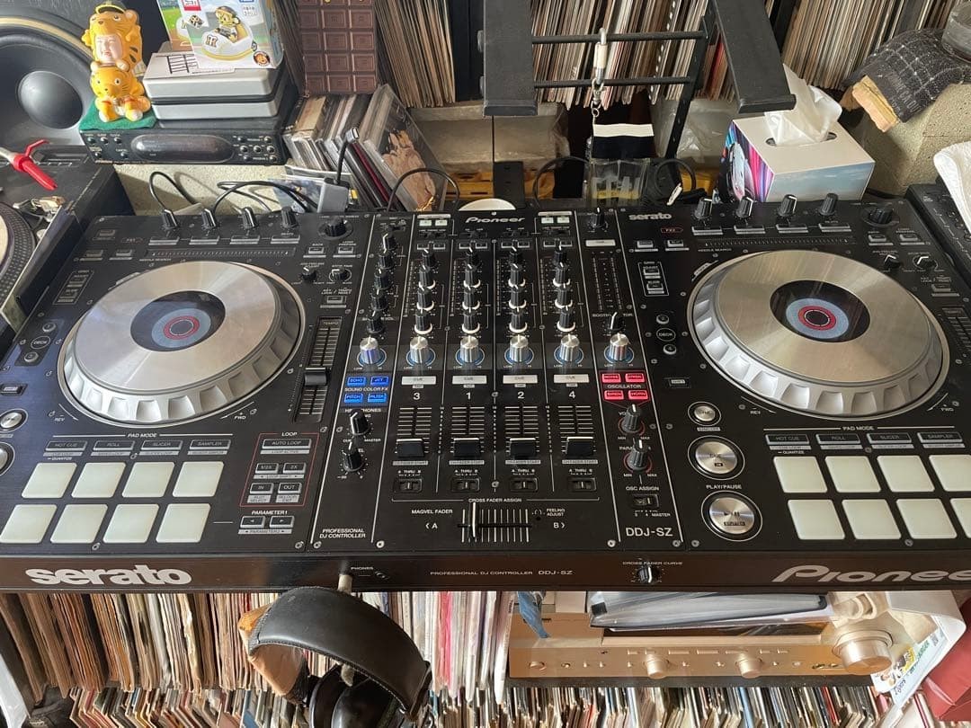 Pioneer DJ DDJ-SZ 4-Channel Controller Black with Power Cable Tested & Working