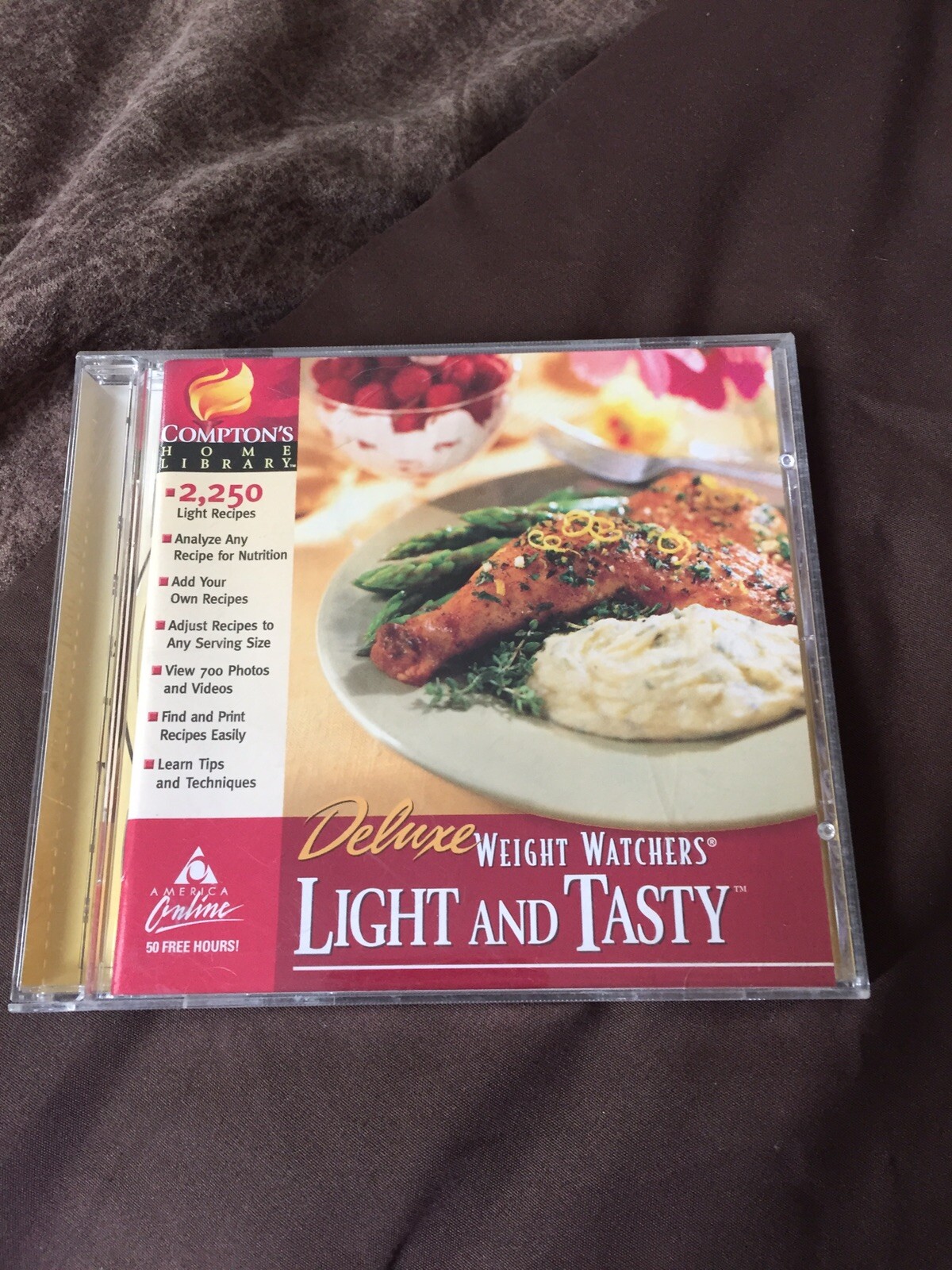 Deluxe Weight Watchers Light And Tasty Recipes CD Rom Compton's Home Library
