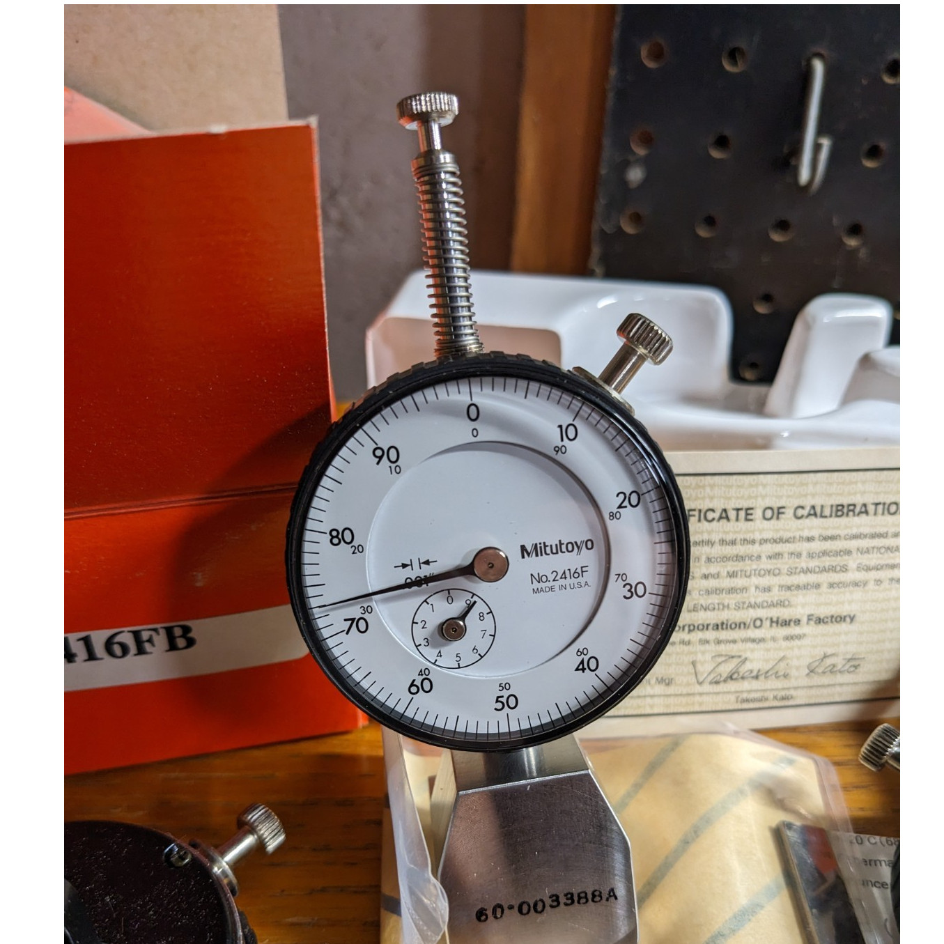 Mitutoyo Dial Indicator No. 2416F U.S.A. Calibration Certificate & Accessories