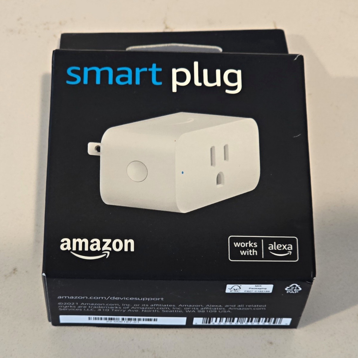Amazon Smart Plug Wi-Fi Works with Alexa 120V Indoor White 1 Outlet 1800W