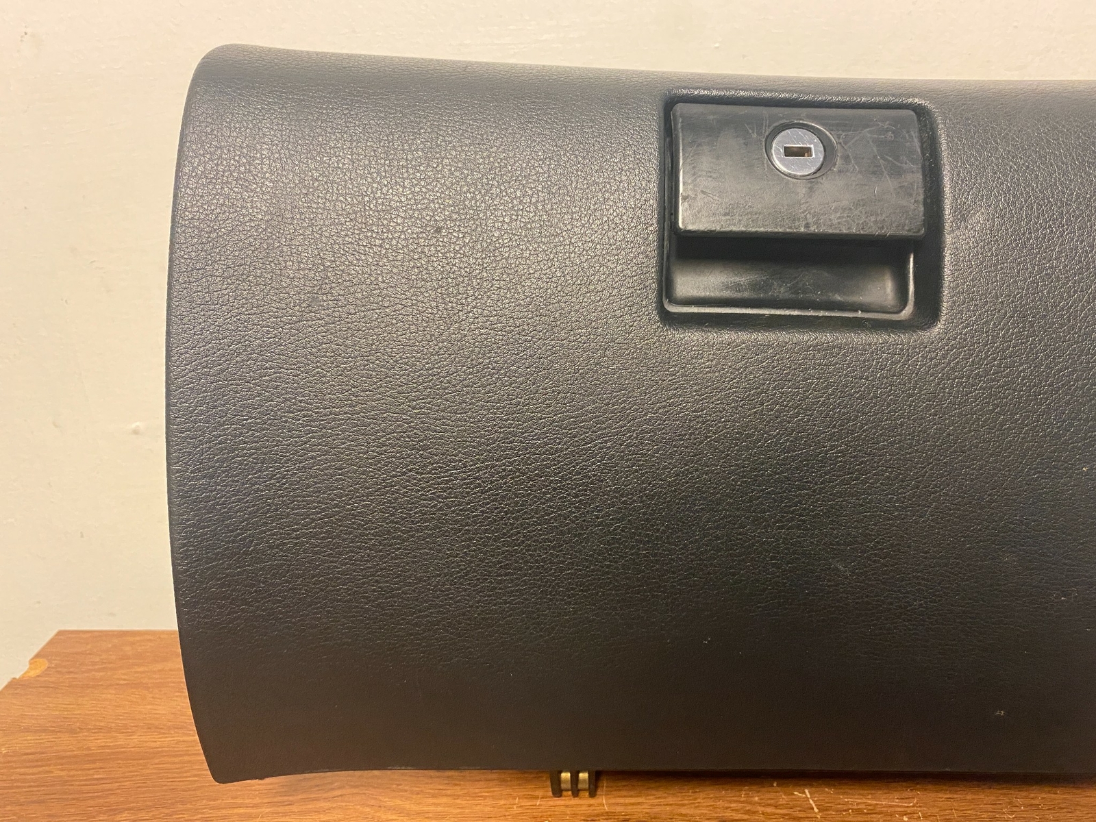 1998 AUDI A4 GLOVE BOX #13
