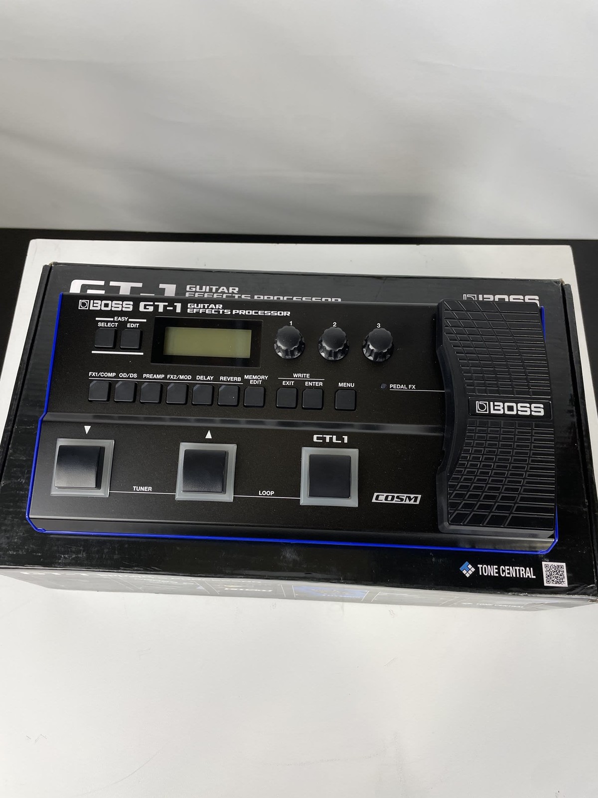 Excellent Boss GT-1 Multi-Effects Processor