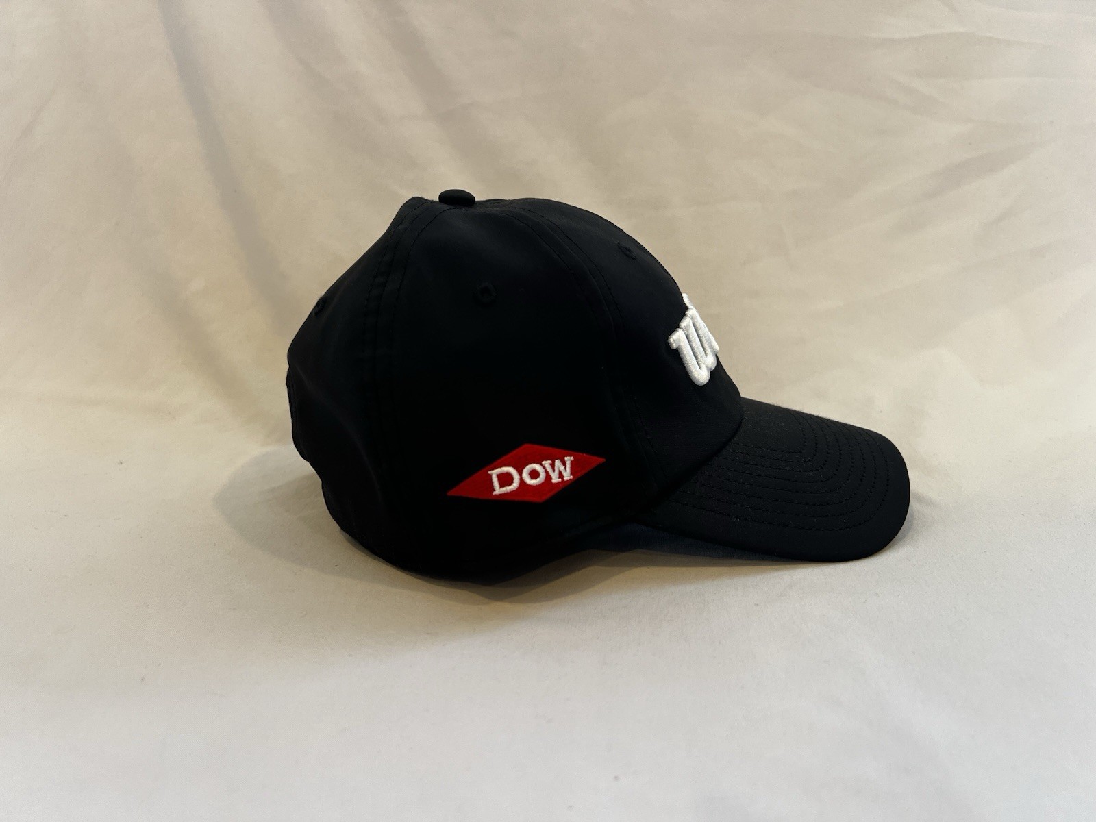 Wilson Black Snapback Hat Junior 97% Polyester 3% Elastane Dow WS Logo