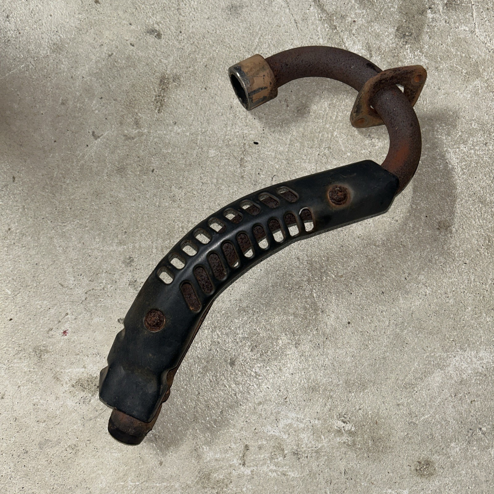 Honda ATC200S ATC185S ATC200 ATC200E / ES Header F 18320-958-013   2408