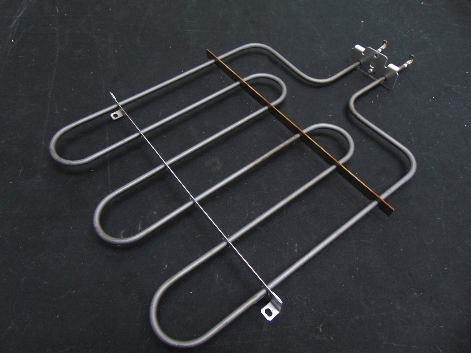 Frigidaire Range GCFI3060BFD Element 5304537422