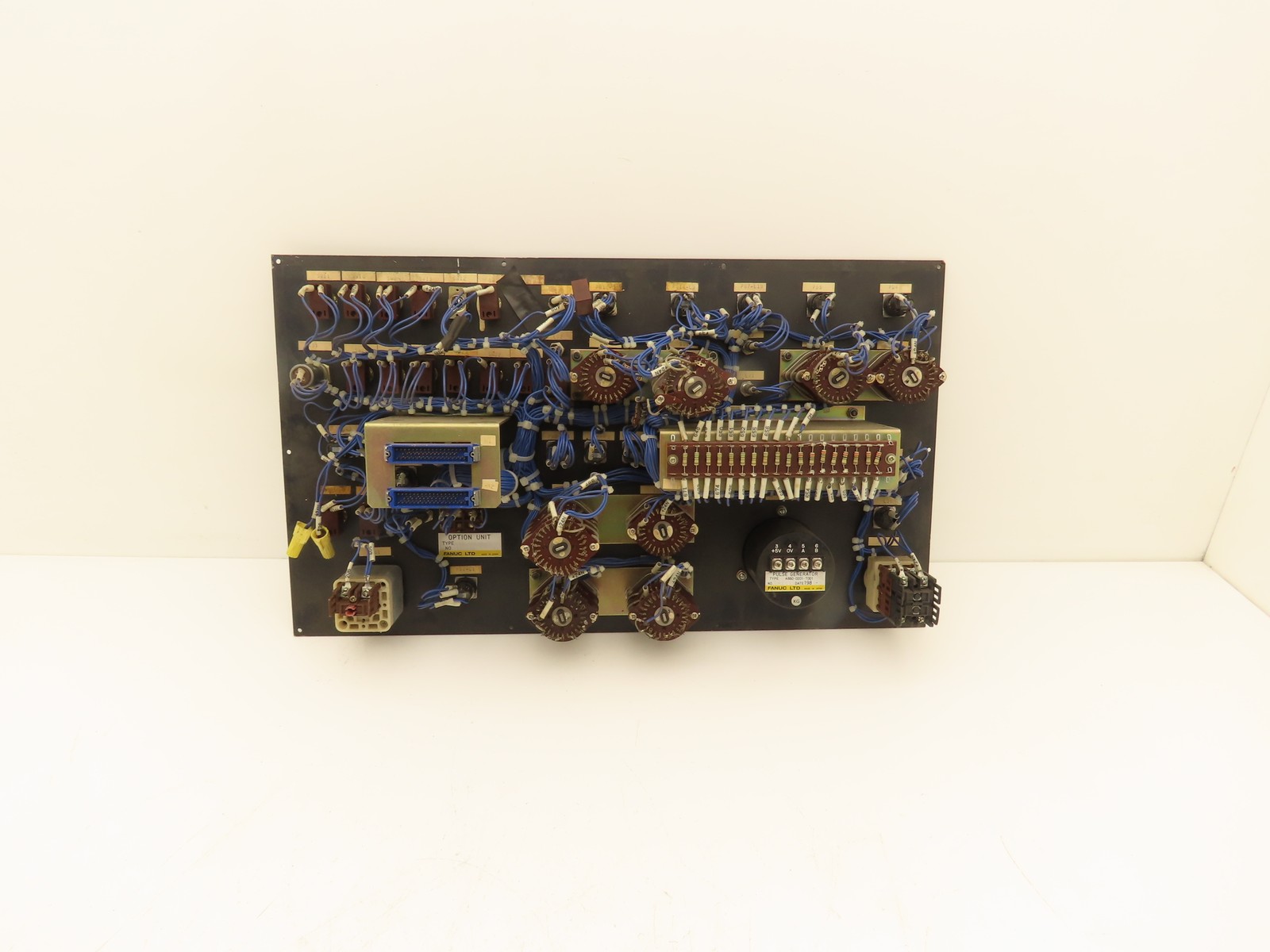 Fanuc A13L-0040-C200 CNC Spindle Operator Control with Panel Pulse Generator