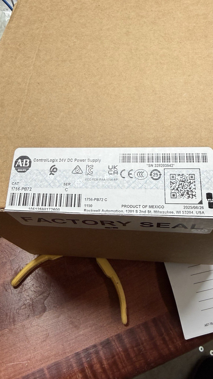 Allen-Bradley 1756-PB72 See C Control Logix Power Supply Latest Rev