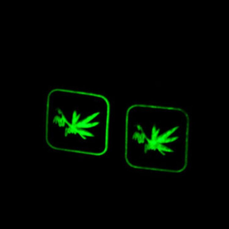 2 PCS MINI 3D Pvc Praying Mantis Tactical Rubber Hook Loop Patch Glow in Dark
