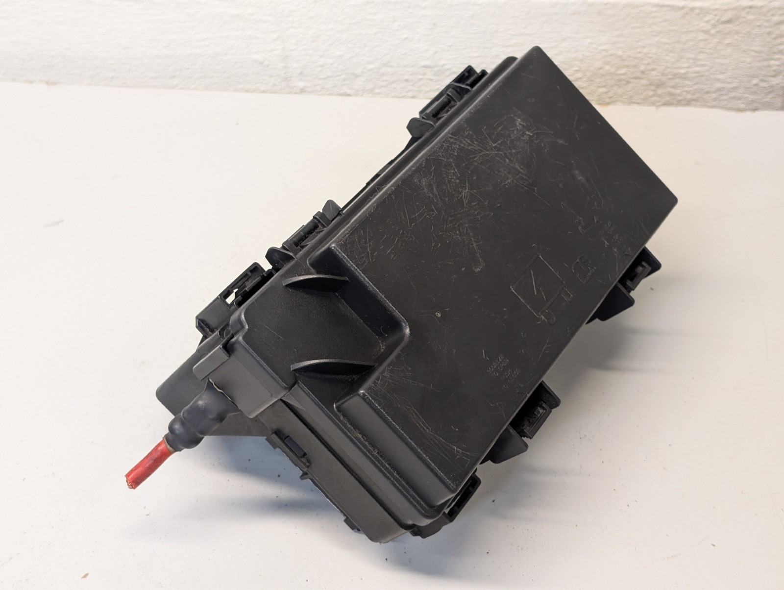 DODGE GRAND CARAVAN CHRYSLER TOWN & COUNTRY VW ROUTAN FUSE BOX TIPM 13 68163904