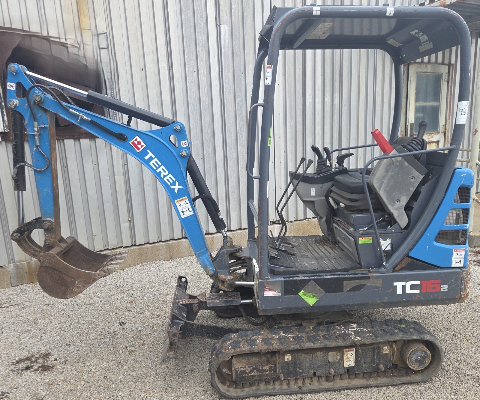 Terex TC16 mini excavator 2016 year model LOW HOURS, 660, 2 speed