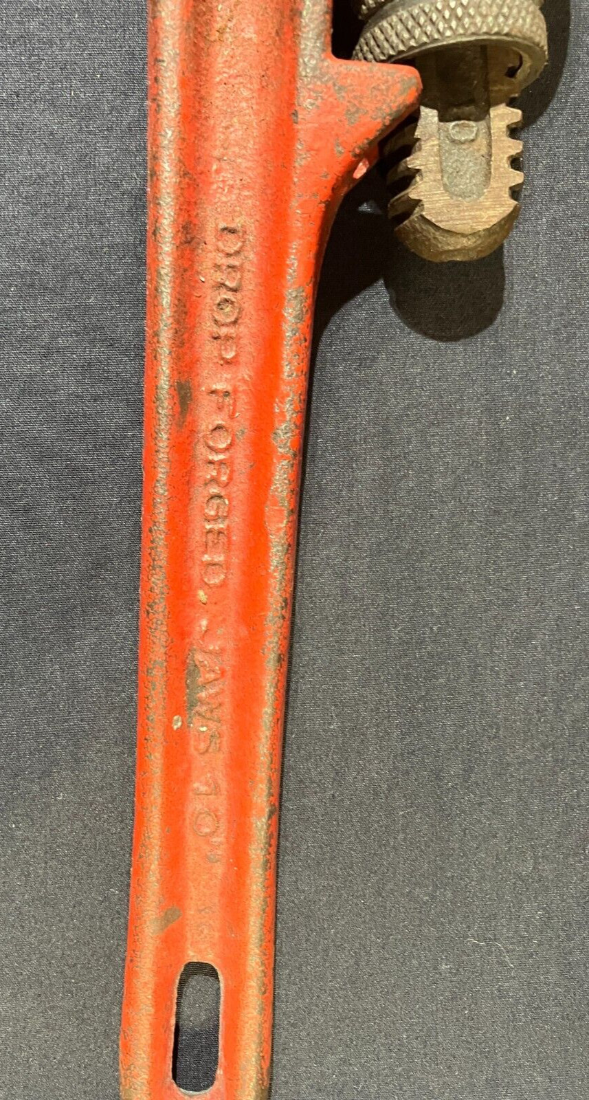 Heavy Duty 10 Inch Pipe Wrench Drop Forged Jaws
