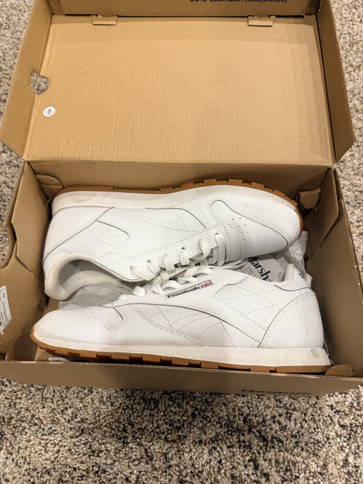 Reebok Classic Leather  White Gum Leather Lace-Up Low Top women’s 5.5