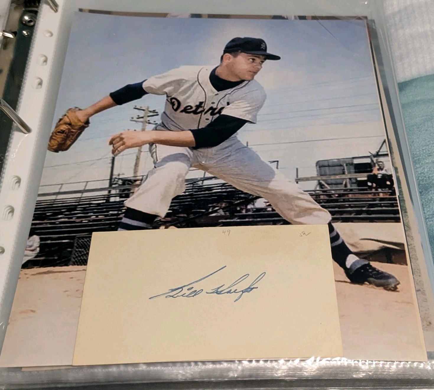 Bill Hoeft Detroit Tigers Signed Cut With 8x10 Photo W/Our COA