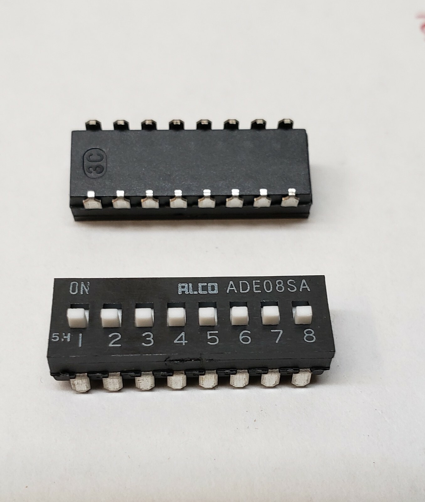 8 POSITION PIANO DIP SWITCH,SMT, BLACK ALCO ADE08SA 20 PIECE LOT
