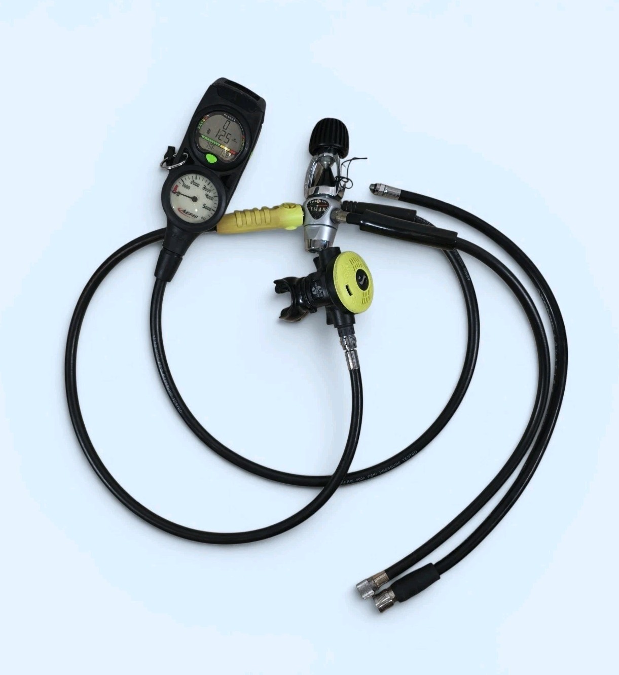 Aqua Lung Titan Regulator & Aeris Atmos 2 Dive Computer Console System