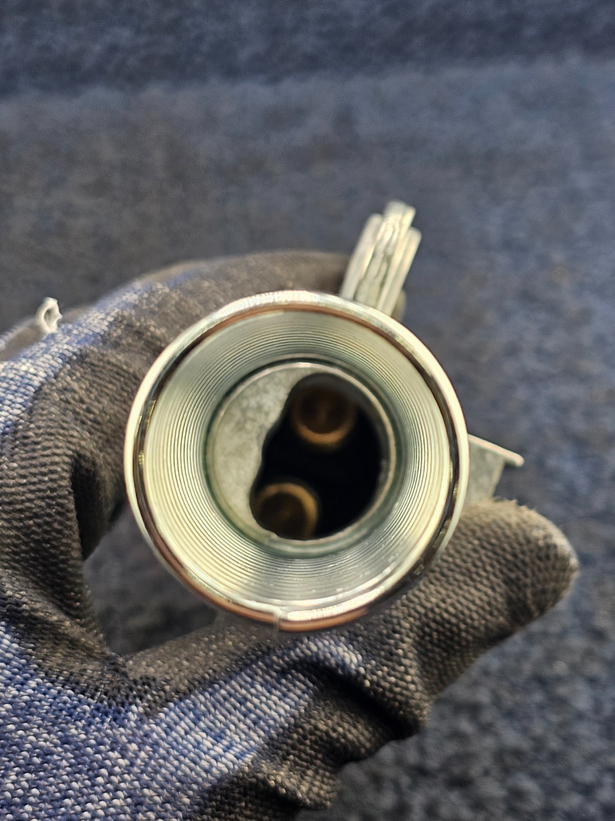 PHILLIPS 15-336: Plug, 2-Way, Double Grip, With Spring, Die Cast